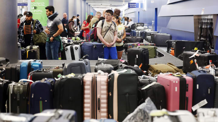 United Airlines Cancels Hundreds Of Flights Thursday As Chaotic Week Of Air Travel Continues