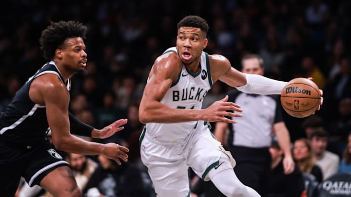 Dennis Smith Jr., Giannis Antetokounmpo