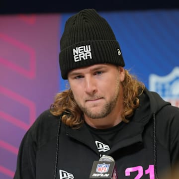 Pen State tight end Tyler Warren speaks to the media at the 2025 NFL Combine.