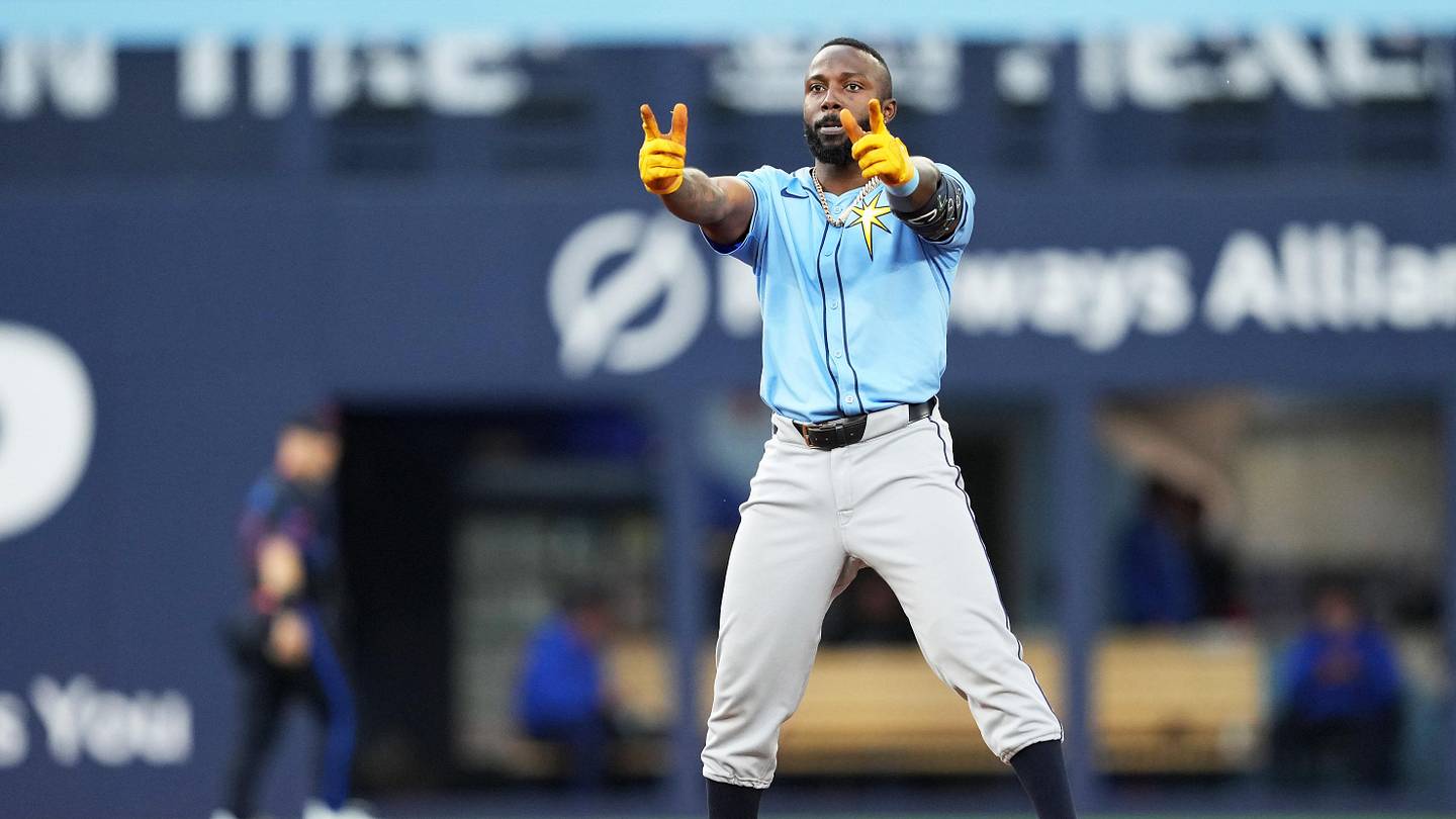 Mariners Acquire Randy Arozarena From Rays Ahead of MLB Trade Deadline