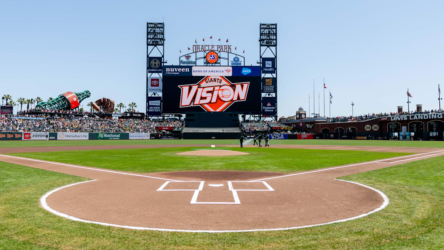 San Francisco Giants Struggle Despite Second Place MLB Standing