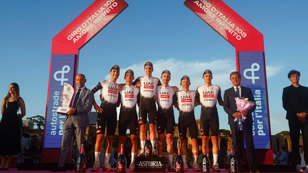 El mexicano Isaac del Toro ha escalado vertiginosamente en la estructura del equipo emiratí.