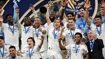 Real Madrid pode ser o primeiro a vencer as duas taças