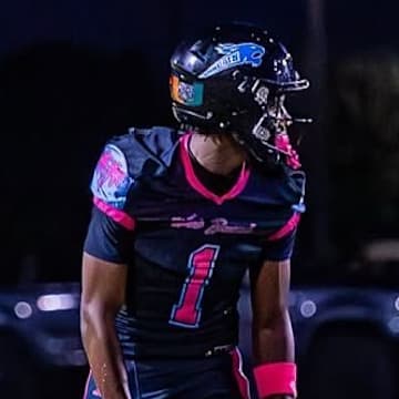 Wet Broward athlete A’mir Sears caught a 94-yard touchdown pass, made six tackles, including five solo, and intercepted a pass to help power the Bobcats past Gainesville Buchholz, 24-17, in a Class 6A state semifinal on Friday, Dec. 5, 2025.