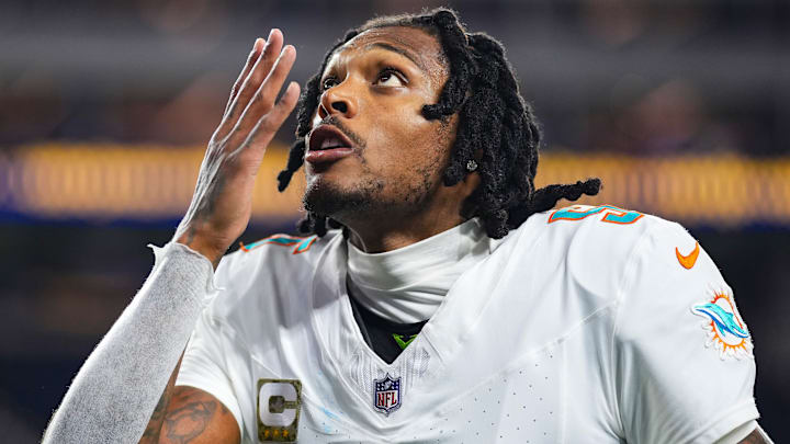 Miami Dolphins v Los Angeles Rams