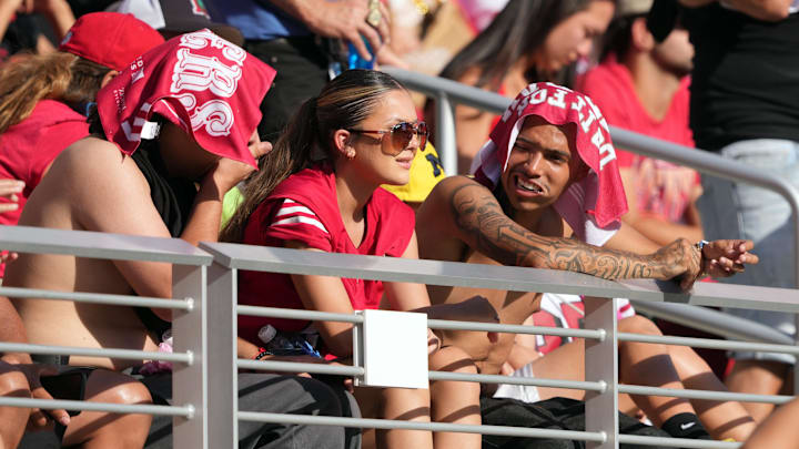 Oct 6, 2024; Santa Clara, California, USA; San Francisco 49ers fans use towels on their heads for shade during the fourth quarter against the Arizona Cardinals at Levi's Stadium. Mandatory Credit: Darren Yamashita-Imagn Images