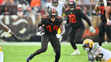 Cleveland Browns tight end Harold Fannin Jr.