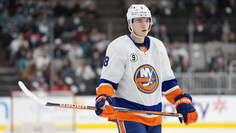 Feb 24, 2022; San Jose, California, USA; New York Islanders defenseman Noah Dobson (8) during the