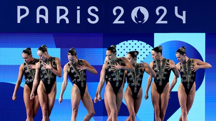 Members of Team United States compete in the Team Technical Routine on day ten of the Olympic Games Paris 2024 at Aquatics Centre on August 05, 2024 in Paris, France. 