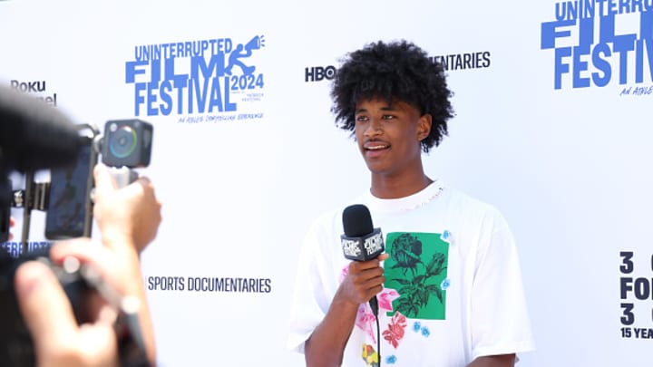 Tajh Ariza brings a formidable game and a famous last name to Eugene, Ore.