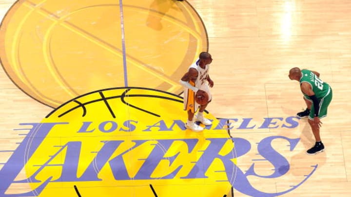 The Larry O'Brien Trophy design is coming back to the NBA Finals courts.