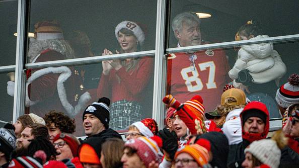 Taylor Swift, Travis Kelce, Kansas City Chiefs
