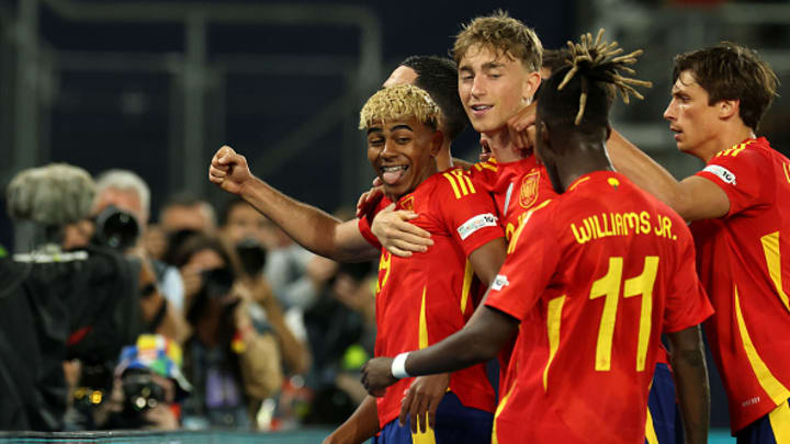 Lamine Yamal y Nico Williams celebrando uno de los tantos. Lamine Yamal y Nico Williams celebrando uno de los tantos.