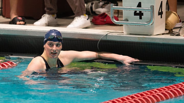 Lia Thomas, nadadora transgénero, compitió con éxito en la rama femenina durante 2021 y 2022 en la Universidad de Pensilvania. 