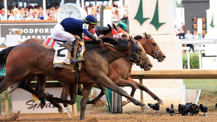 Mystik Dan #3 cruza la meta para ganar la 150.ª edición del Derby de Kentucky.