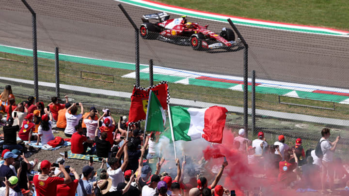 Lewis Hamilton a bordo de su Ferrari durante el GP de Italia.