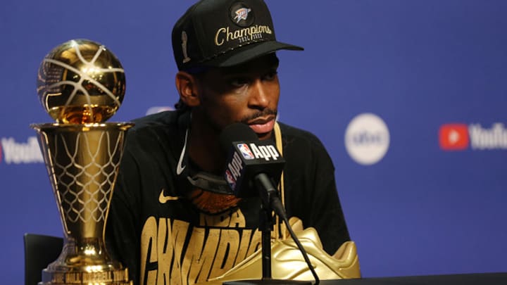 Gilgeous-Alexander después de haber ganado el Juego 7 ante Indiana.