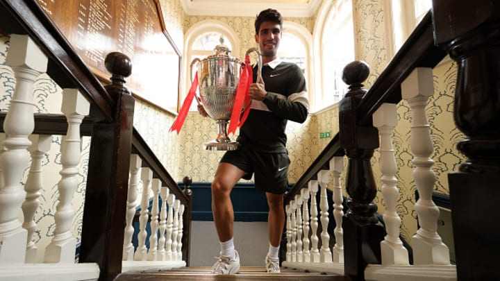 El tenista murciano comienza a establecer otra leyenda en hierba.