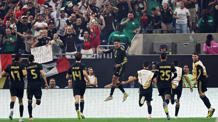 Edson Álvarez, capitán de México, anotó de cabeza el gol del título en la Copa Oro. El Tricolor venció 2-1 a Estados Unidos.