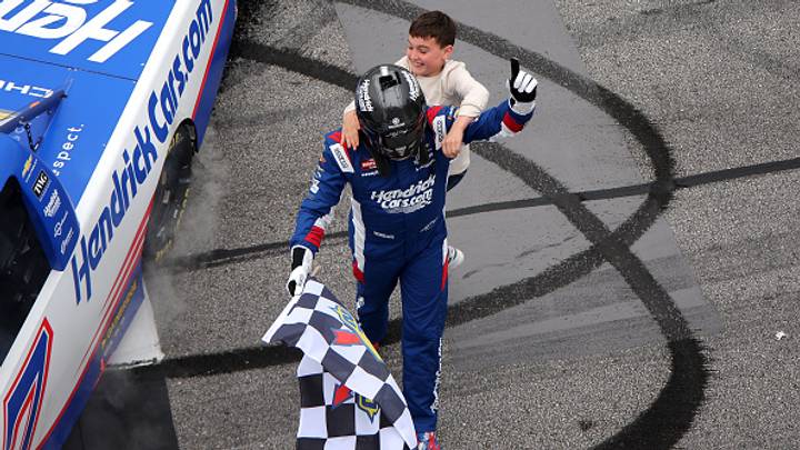 Kyle Busch, Brexton Busch, Spire Motorsports, NASCAR Craftsman Truck Series