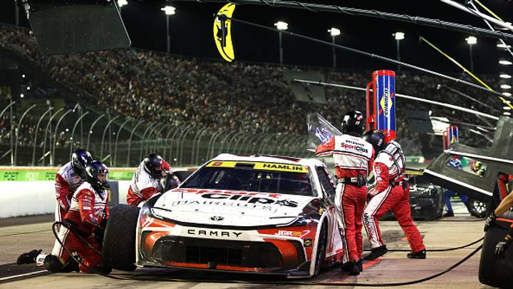 Denny Hamlin, Joe Gibbs Racing, Southern 500, Darlington Raceway, NASCAR Cup Series