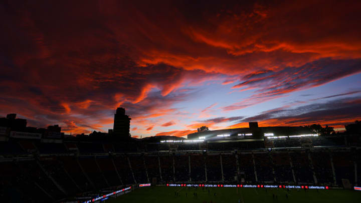 Postal crepuscular del Estadio Azul.