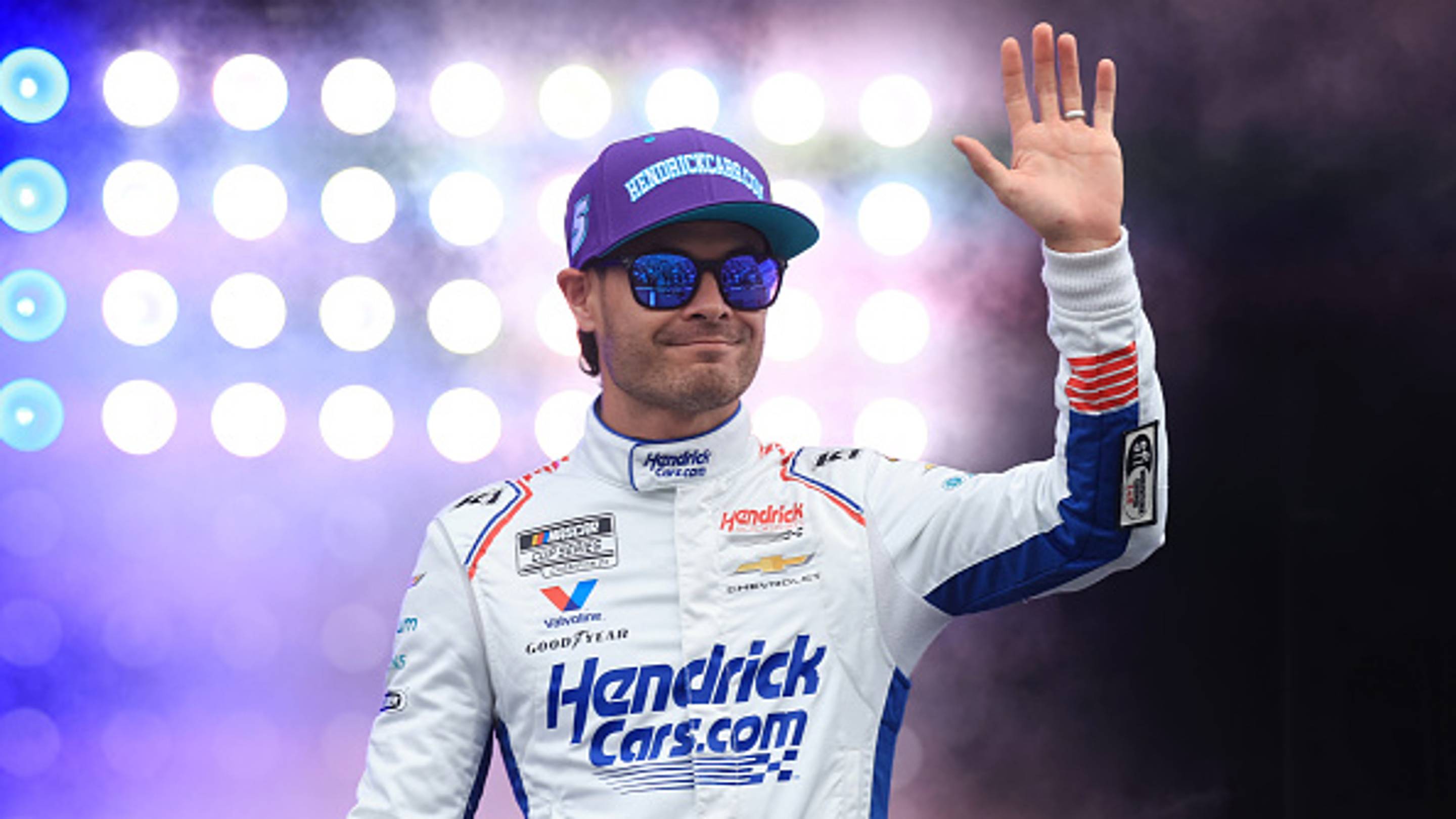 Kyle Larson just had his worst NASCAR playoff race, and he still 'won'