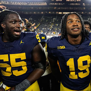 Michigan quarterback Bryce Underwood (19) gets his first big test Saturday at Oklahoma.