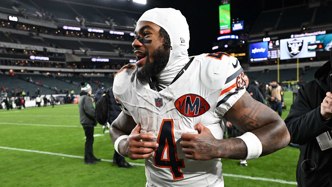 Nov 28, 2025; Philadelphia, Pennsylvania, USA; Chicago Bears running back D'Andre Swift (4) walks off the field after the game against the Philadelphia Eagles at Lincoln Financial Field. Mandatory Credit: Eric Hartline-Imagn Images