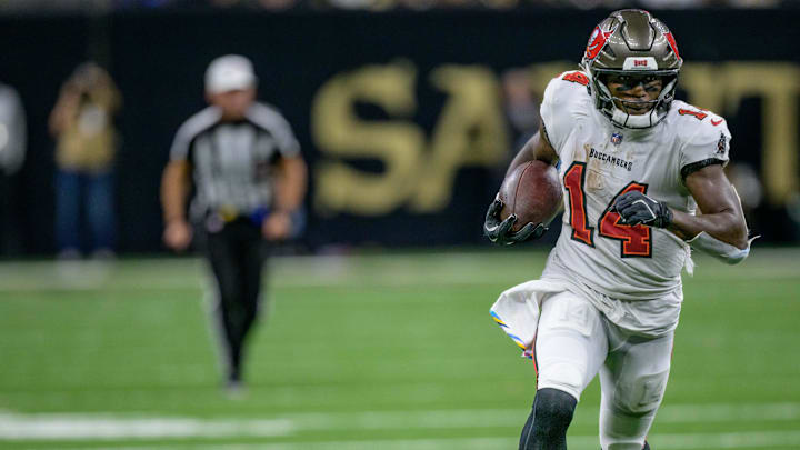 Tampa Bay Buccaneers wide receiver Chris Godwin (14)