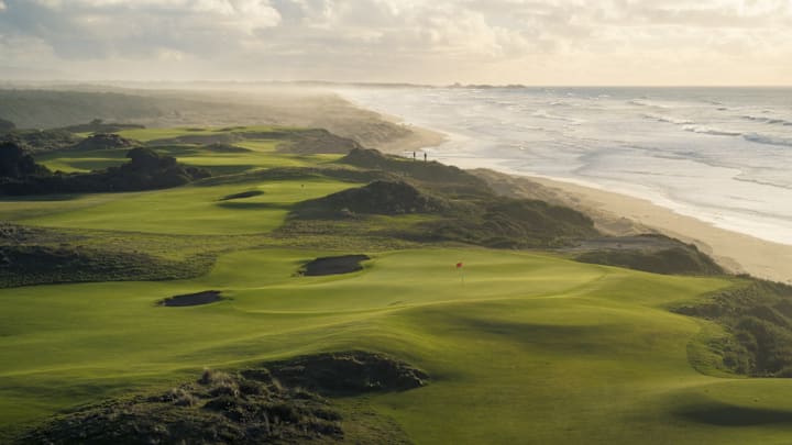Bandon Dunes can be expensive, but there are some tricks to save money. Bandon Dunes can be expensive, but there are some tricks to save money.