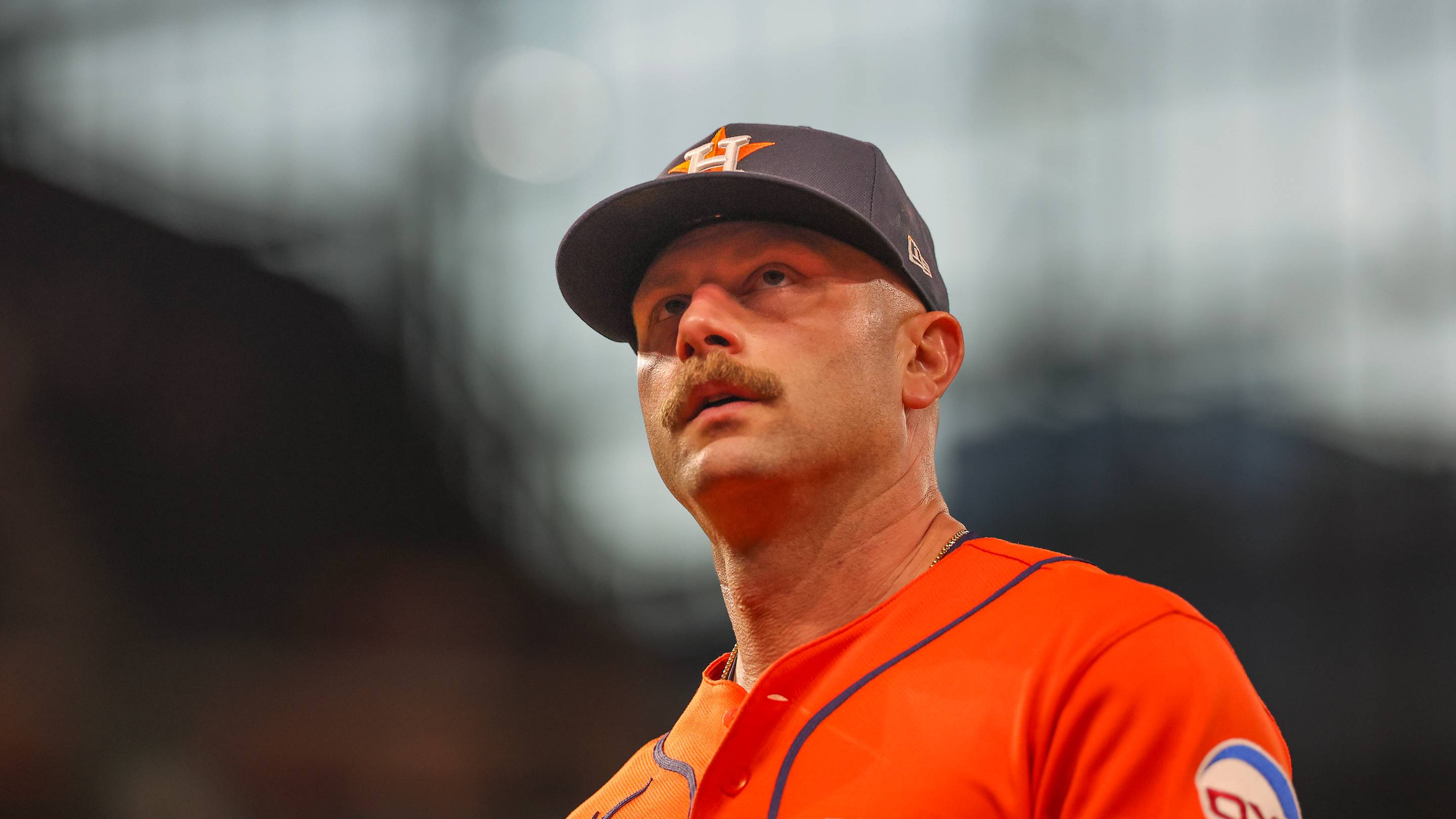 Astros Face Tough Decision With Christian Walker as Infield Crowds