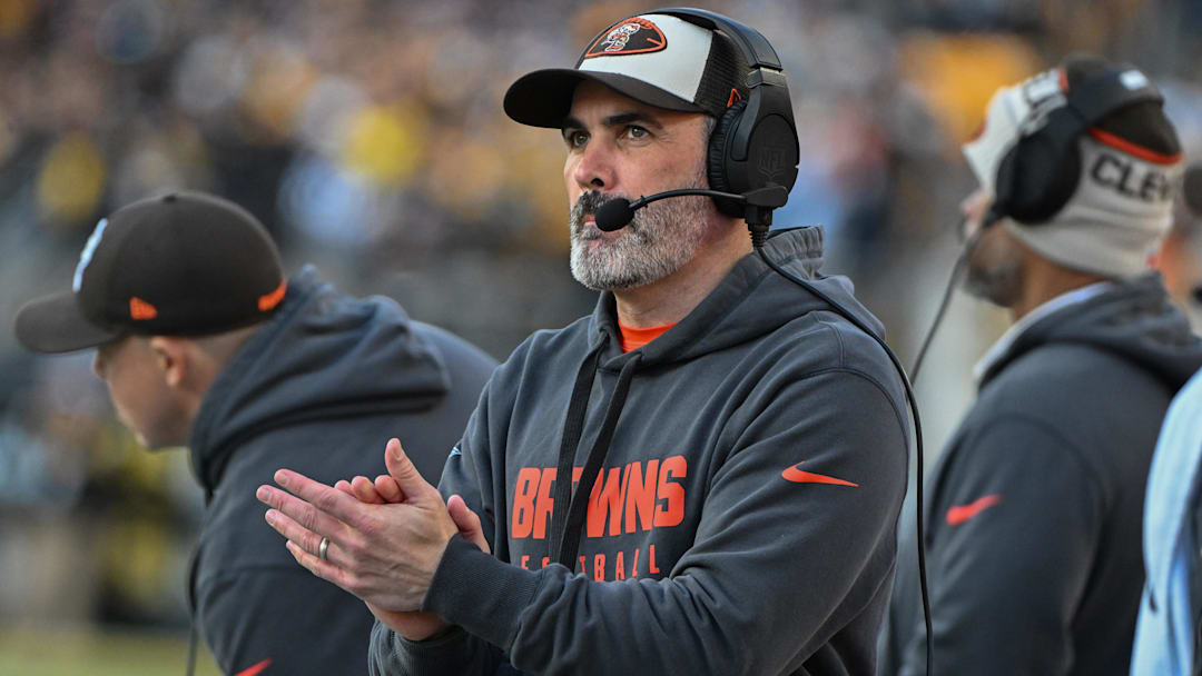 Dec 8, 2024; Pittsburgh, Pennsylvania, USA; Cleveland Browns head coach Kevin Stefanski reacts against the Pittsburgh Steelers during the fourth quarter at Acrisure Stadium. Mandatory Credit: Barry Reeger-Imagn Images