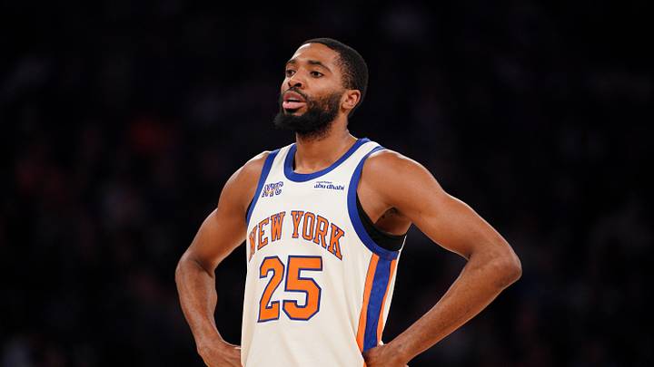 Phoenix Suns v New York Knicks