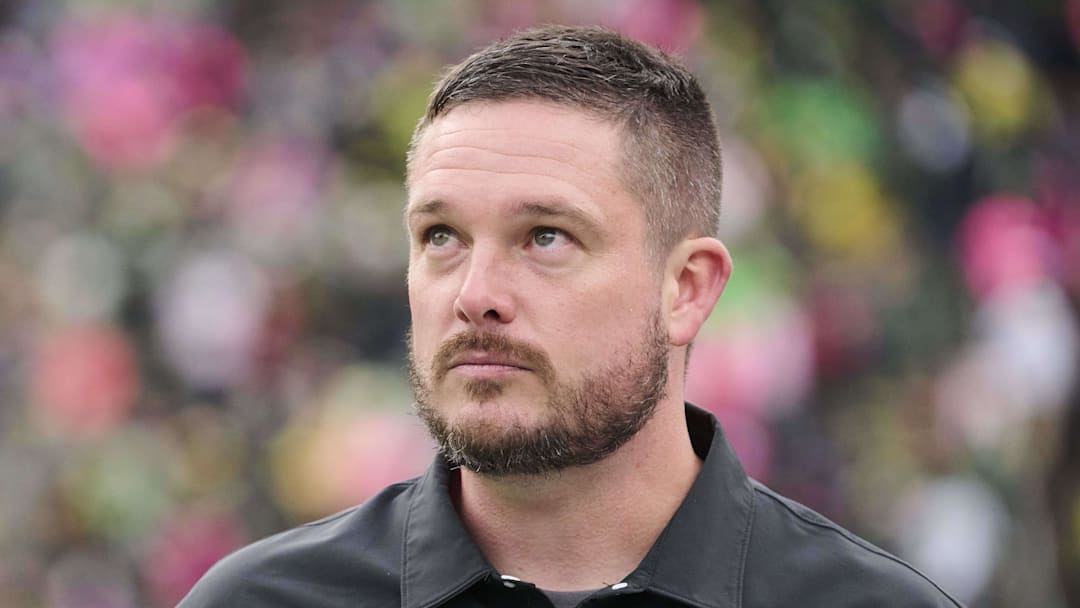 Oct 22, 2022; Eugene, Oregon, USA; Oregon Ducks head coach Dan Lanning watches the clock during the second half against the UCLA Bruins at Autzen Stadium. The Ducks won the game 45-30. 
