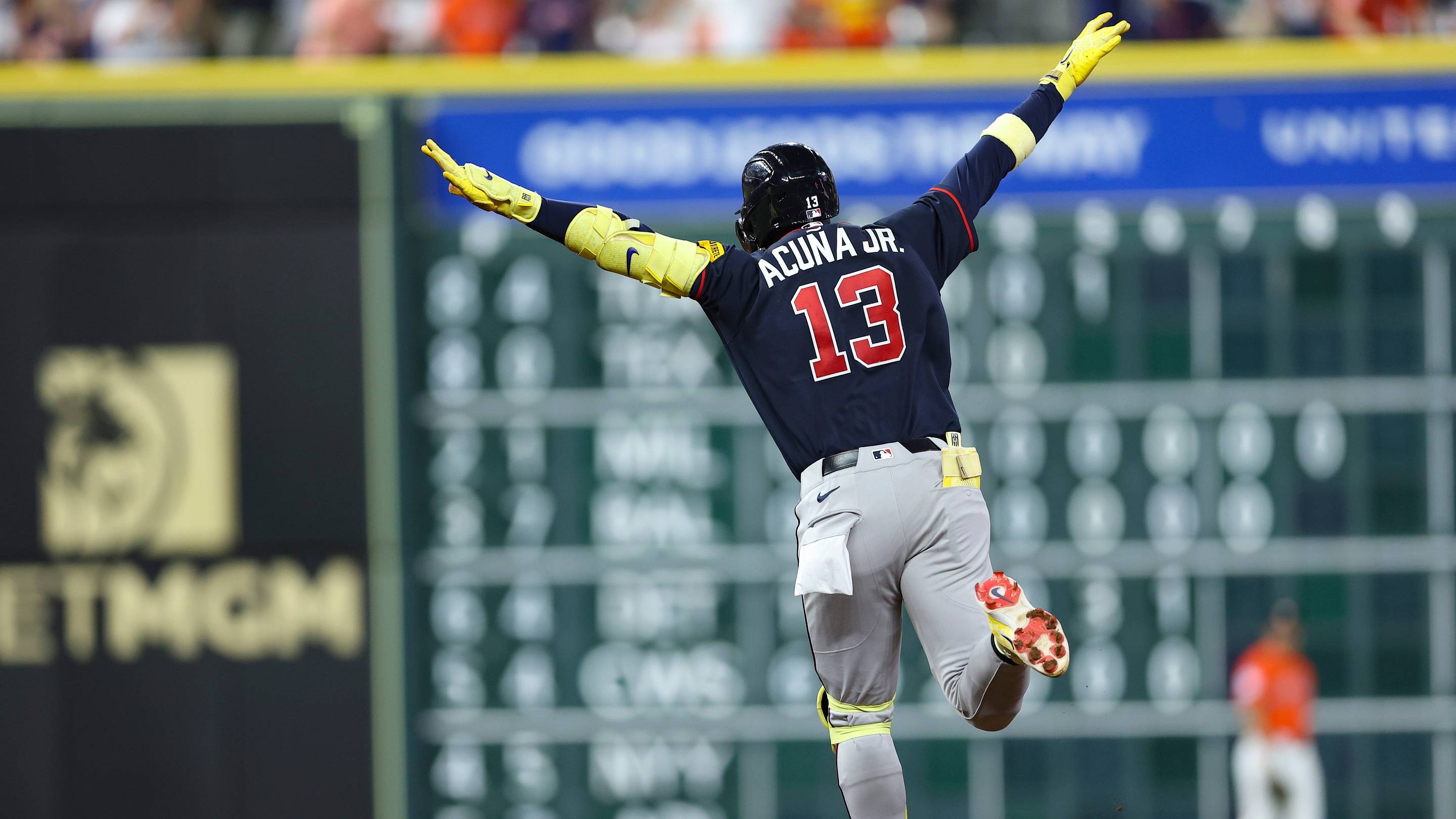 Ronald Acuña Jr.’s Braves surge could keep Mariners trade scenario from resurrection