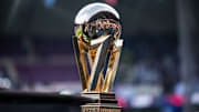Le nouveau trophée de Ligue 1 est validé.
