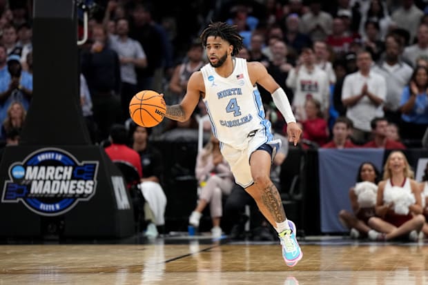 Davis is returning to North Carolina for his fifth collegiate season.