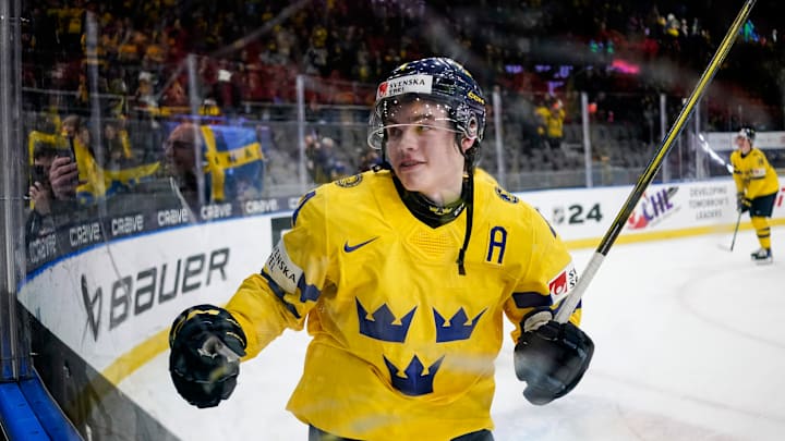 IHOCKEY-JUNIOR-SWE-SUI