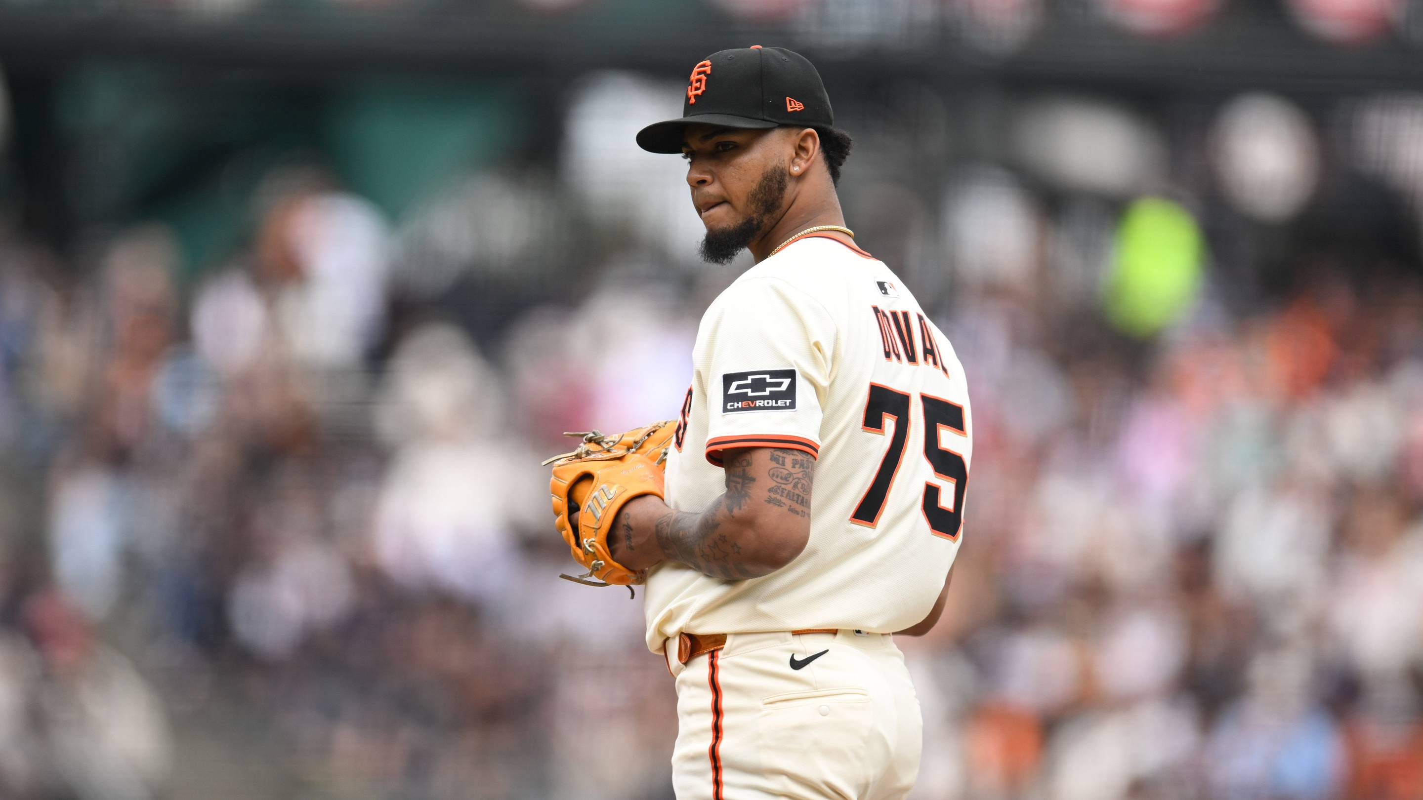 SF Giants make surprise move, claim Camilo Doval off waivers from the Pirates