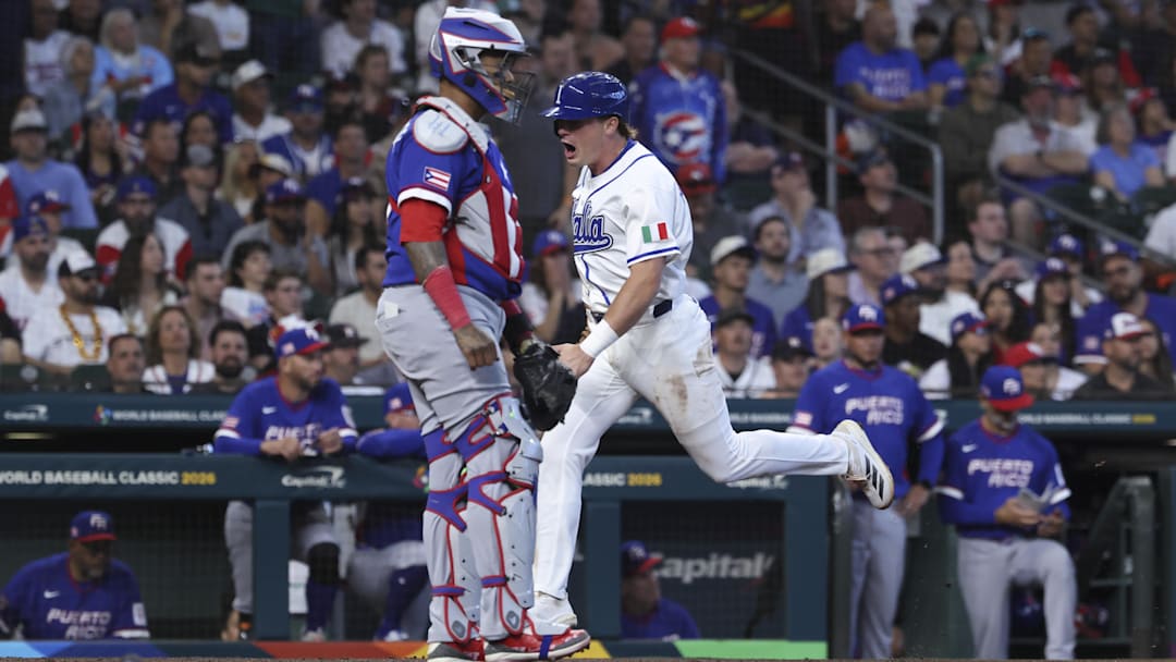 Mar 14, 2026; Houston, TX, United States; Italy second baseman Sam Antonacci (10) scores a run during the first inning against Puerto Rico during a quarterfinal game of the 2026 World Baseball Classic at Daikin Park. Mandatory Credit: Troy Taormina-Imagn Images