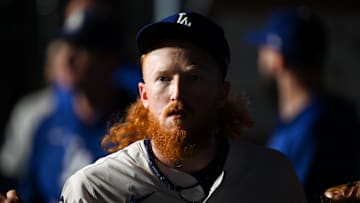 Chicago White Sox v Los Angeles Dodgers