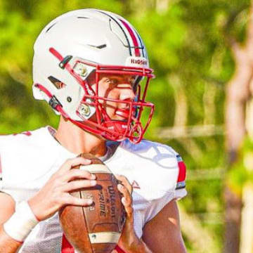 Lake Mary and star quarterback Noah Grubbs host Lakeland in a huge Central Florida match-up of Top 25 high school football teams.