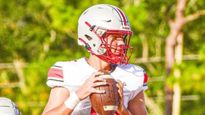 Lake Mary and star quarterback Noah Grubbs host Lakeland in a huge Central Florida match-up of Top 25 high school football teams.