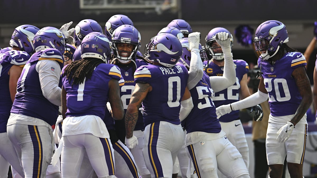 Vikings snap counts and notable PFF grades from Week 2 win over 49ers