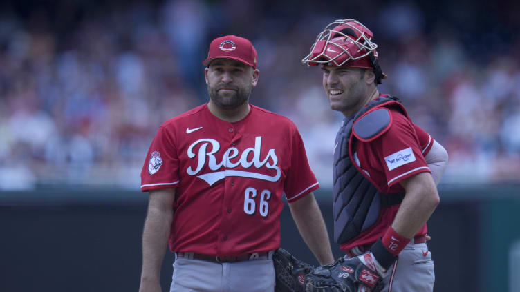 Cincinnati Reds pitcher Brett Kennedy and catcher Curt Casali