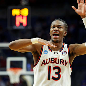 Auburn Tigers guard Miles Kelly had 23 points to lead his team to a first-round victory over Alabama State in the NCAA Tournament.