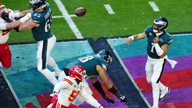 jalen-hurts-eagles-chiefs-super-bowl-lvii