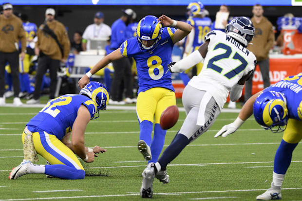 Lucas Havrisik (8) kicks a field goal while with the Rams in 2023. He was signed by the Packers on Saturday.