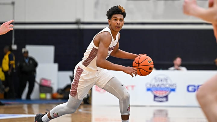 Syracuse basketball is a major player for 2025 four-star guard Acaden Lewis, who recently visited, analysts and insiders say.